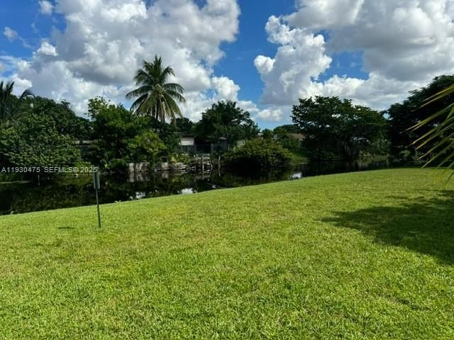 4771 NW 10th Court 118, Plantation, FL 33313