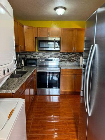 4771 NW 10th Court 118, Plantation, FL 33313