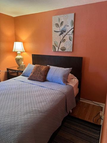 4771 NW 10th Court 118, Plantation, FL 33313