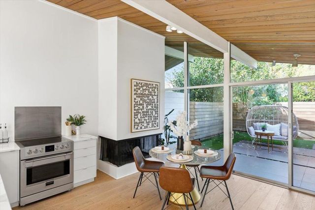 127 Greenmeadow Way, Palo Alto, CA 94306