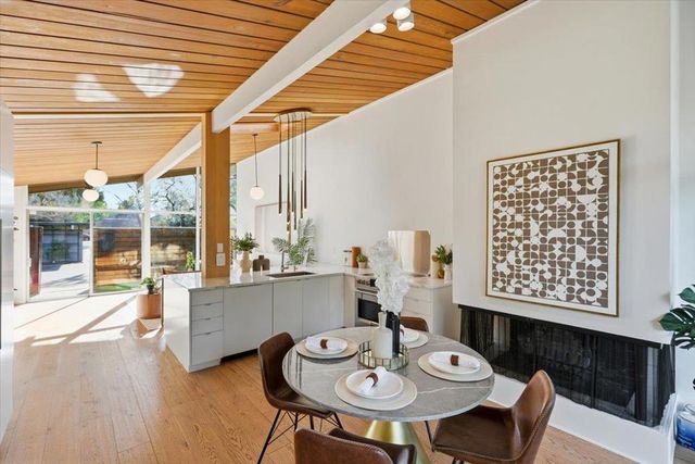 127 Greenmeadow Way, Palo Alto, CA 94306