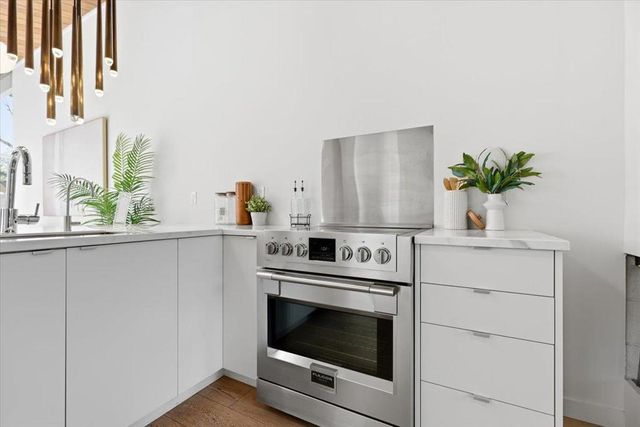 127 Greenmeadow Way, Palo Alto, CA 94306