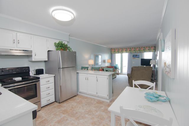 191 Maison Dr Apt B213, Myrtle Beach, SC 29572