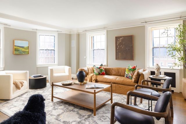 137 Marlborough St 6, Boston, MA 02116