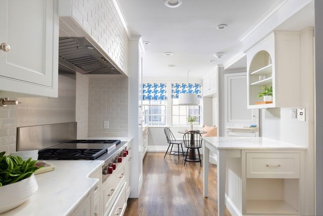 137 Marlborough St 6, Boston, MA 02116