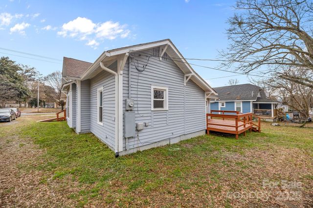 1312 Wilson W Lee Boulevard, Statesville, NC 28677