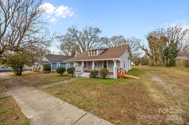 1312 Wilson W Lee Boulevard, Statesville, NC 28677