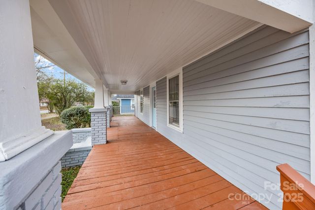 1312 Wilson W Lee Boulevard, Statesville, NC 28677