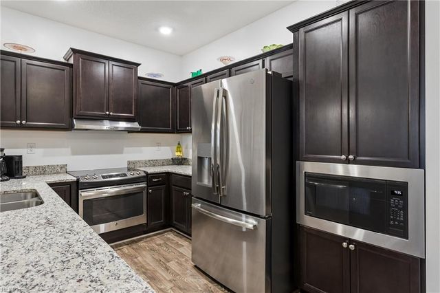 302 Promenade LN, Williamsburg, VA 23185