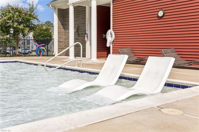 302 Promenade LN, Williamsburg, VA 23185
