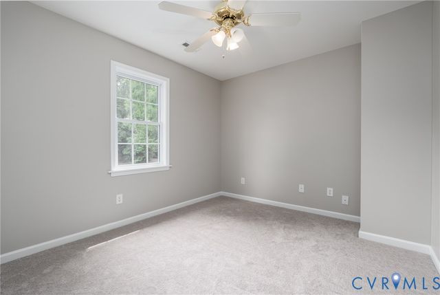 1006 Rockhaven Ct, Chester, VA 23836