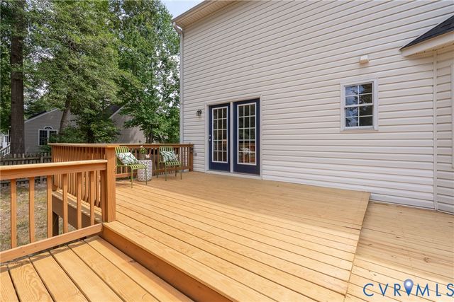 1006 Rockhaven Ct, Chester, VA 23836