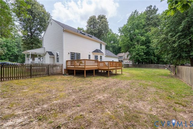 1006 Rockhaven Ct, Chester, VA 23836