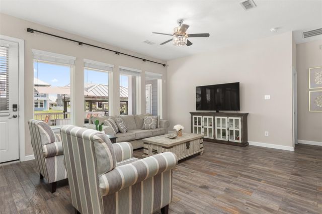 5125 Allen Cay Drive, Texas City, TX 77590