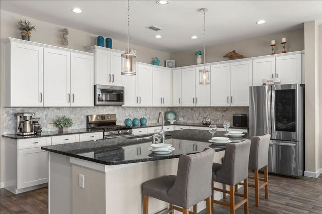 5125 Allen Cay Drive, Texas City, TX 77590