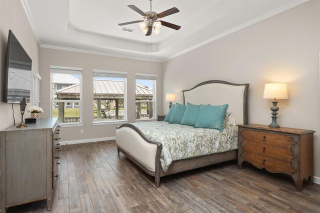 5125 Allen Cay Drive, Texas City, TX 77590