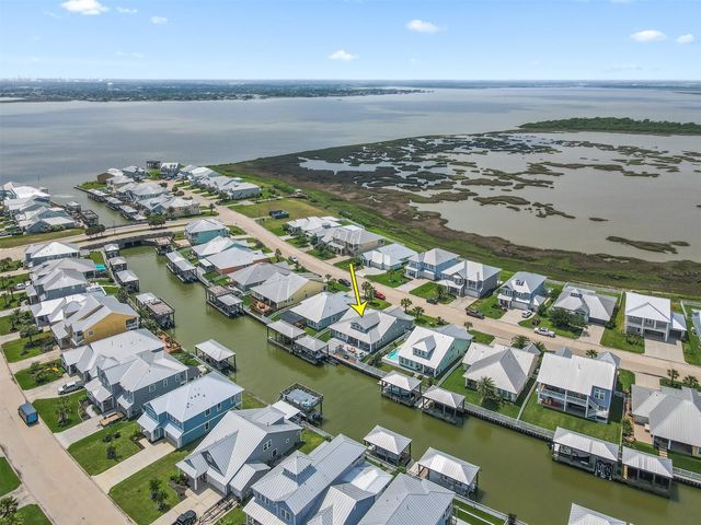 5125 Allen Cay Drive, Texas City, TX 77590