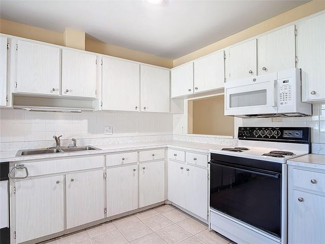 24 STYMIE LANE, New Smyrna Beach, FL 32168