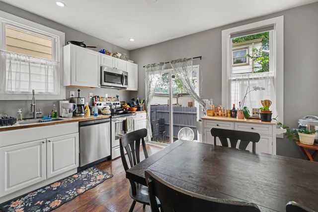 507 3rd Avenue, Dayton, KY 41074