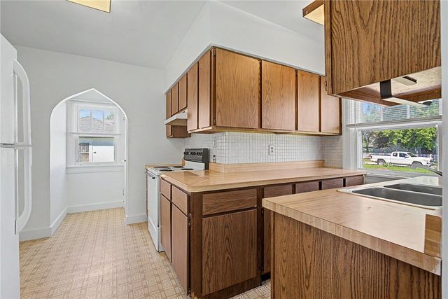 2909 Hazel Avenue, Dayton, OH 45420