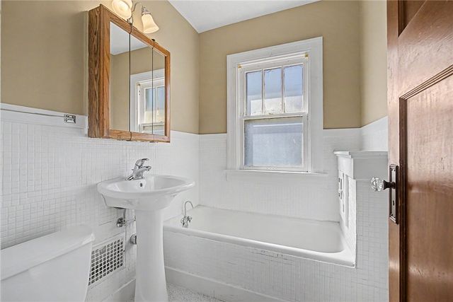 2909 Hazel Avenue, Dayton, OH 45420
