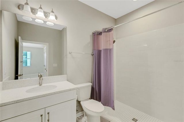 5985 AMBERLY DRIVE, Bradenton, FL 34208