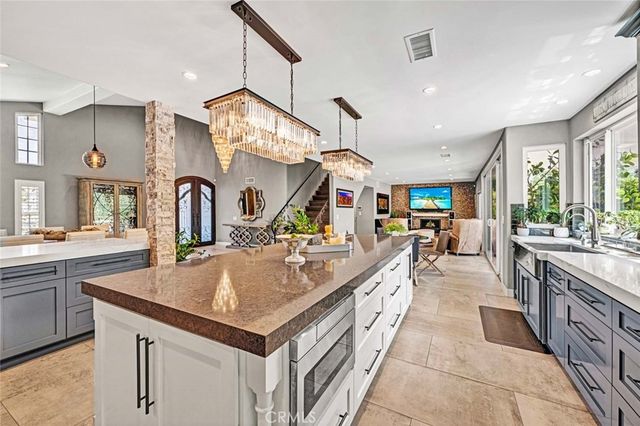 461 S Paseo Estrella, Anaheim Hills, CA 92807