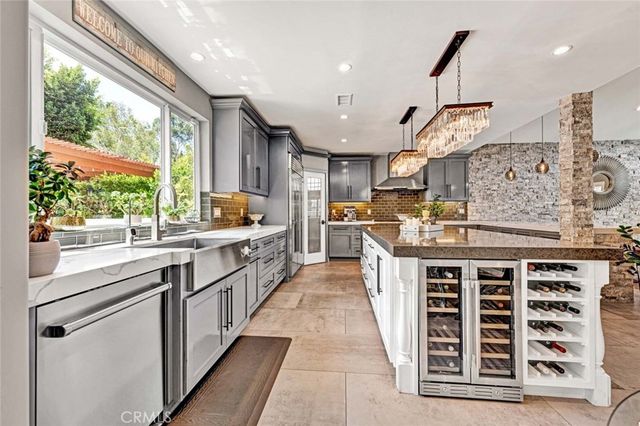 461 S Paseo Estrella, Anaheim Hills, CA 92807