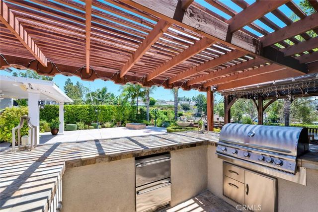 461 S Paseo Estrella, Anaheim Hills, CA 92807