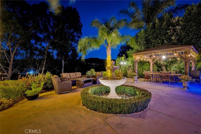 461 S Paseo Estrella, Anaheim Hills, CA 92807