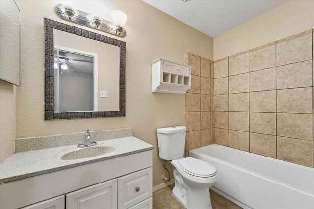 10311 Westedge Drive, Sugar Land, TX 77498