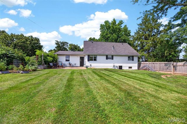 2992 Brooklands Way, St Charles, MO 63303