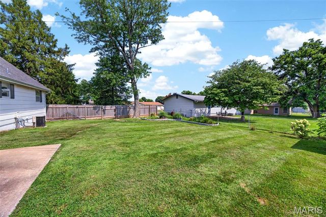 2992 Brooklands Way, St Charles, MO 63303