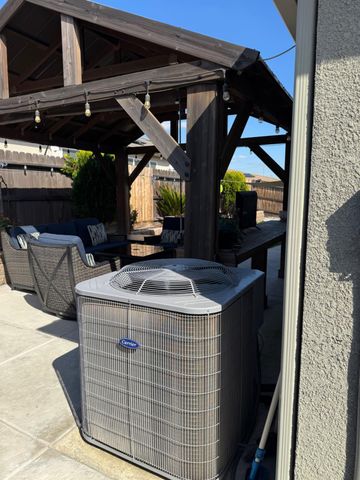 6954 E Braly, Fresno, CA 93727