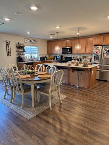 6954 E Braly, Fresno, CA 93727