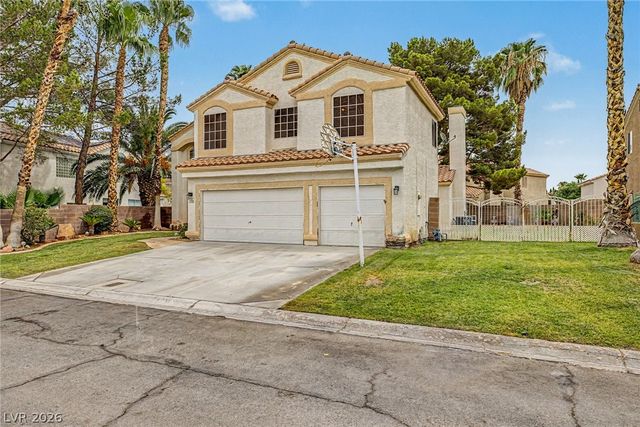 7782 Meadow Creek Street, Las Vegas, NV 89123