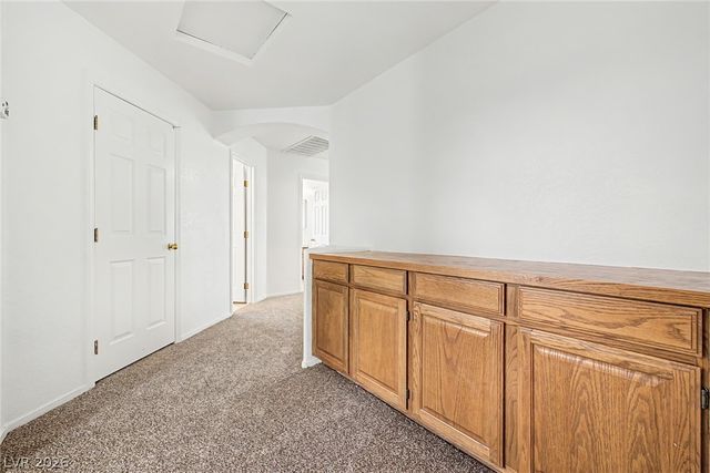 7782 Meadow Creek Street, Las Vegas, NV 89123