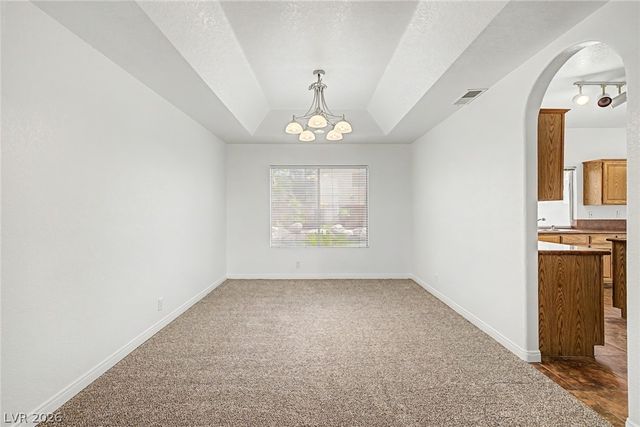 7782 Meadow Creek Street, Las Vegas, NV 89123