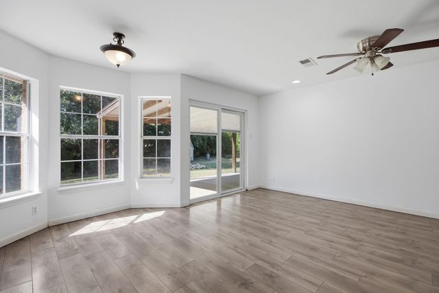 703 Post Oak CIR, Cedar Park, TX 78613