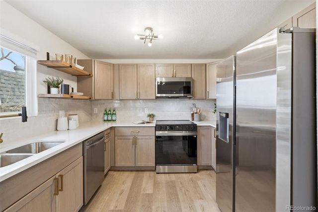 910 Lancaster Avenue, Fort Lupton, CO 80621