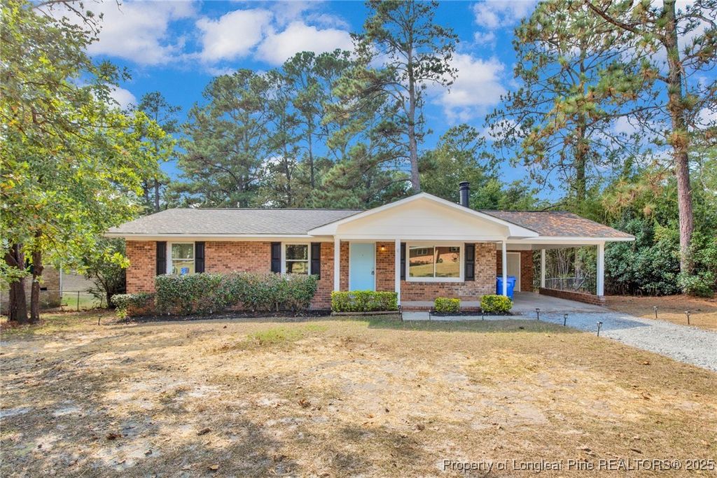 7618 Decatur Drive, Fayetteville, NC 28303