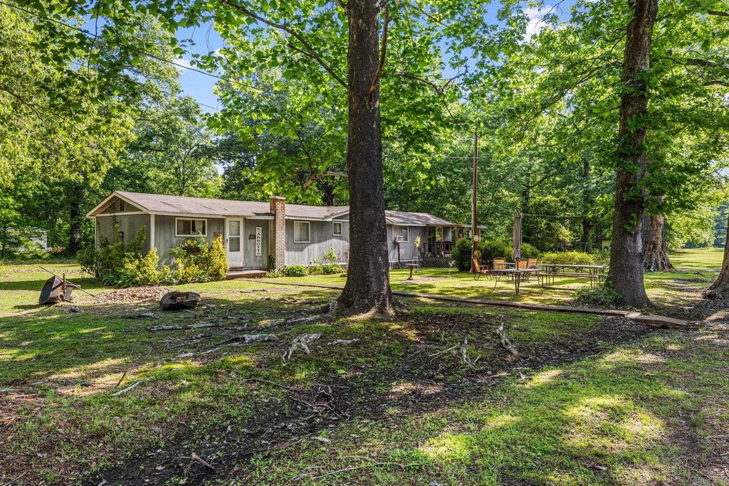 429 Lingo Rd, Lonoke, AR 72086