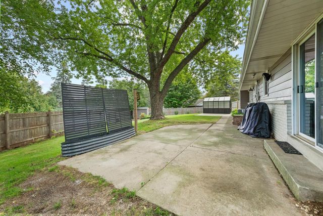 6390 W Wabash AVENUE, Brown Deer, WI 53223
