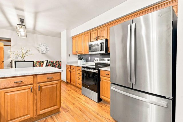 6390 W Wabash AVENUE, Brown Deer, WI 53223