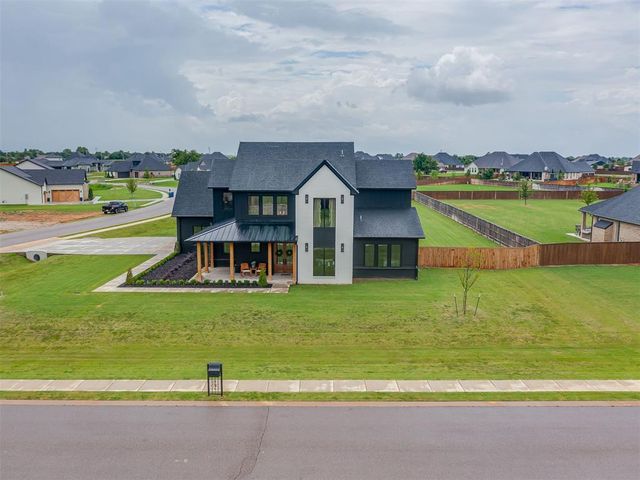 2160 NW 225th Street, Edmond, OK 73025