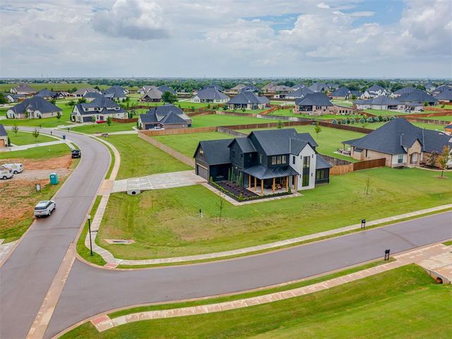 2160 NW 225th Street, Edmond, OK 73025