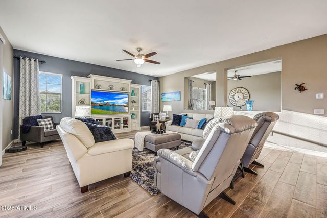 20667 W CLEARSTREAM Drive, Buckeye, AZ 85396