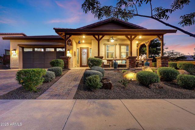 20667 W CLEARSTREAM Drive, Buckeye, AZ 85396