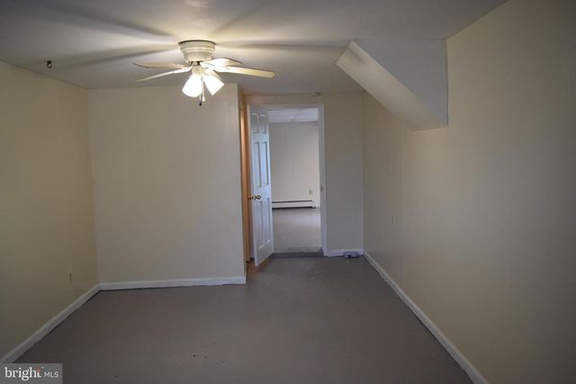 827 PENNBROOK AVE, Lansdale, PA 19446
