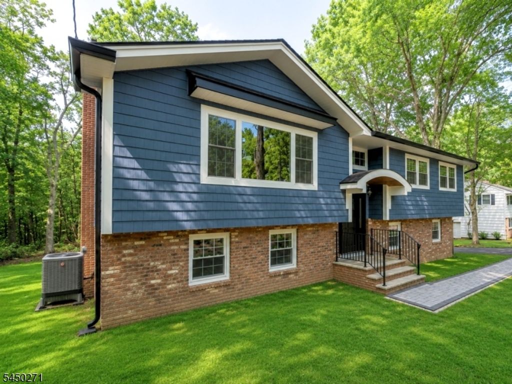 220 Brook Valley Rd, Montville Twp., NJ 07082 — photo 4